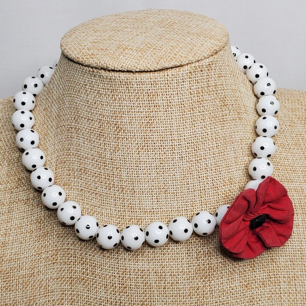 Vintage Necklace Casual Career White w/ Black Dots Beads & Red Flower 16 Inch
